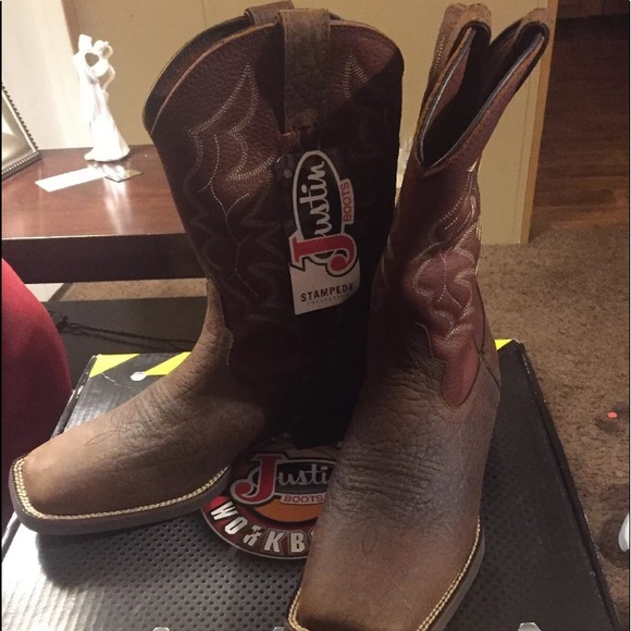 11.5 ee cowboy boots